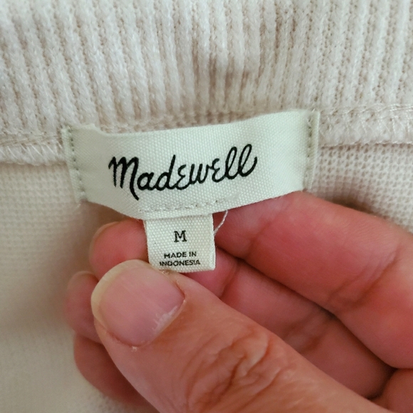 V neck sweater NWOT - Picture 4 of 5